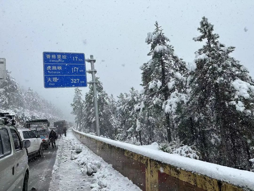 昆明真实下雪照片图片